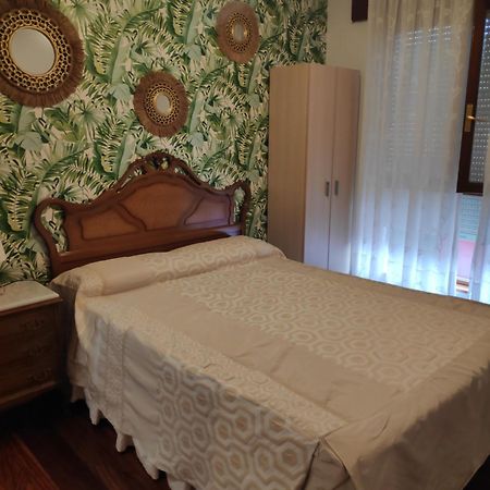 Pensión CASA LEÓN Santoña Quarto foto
